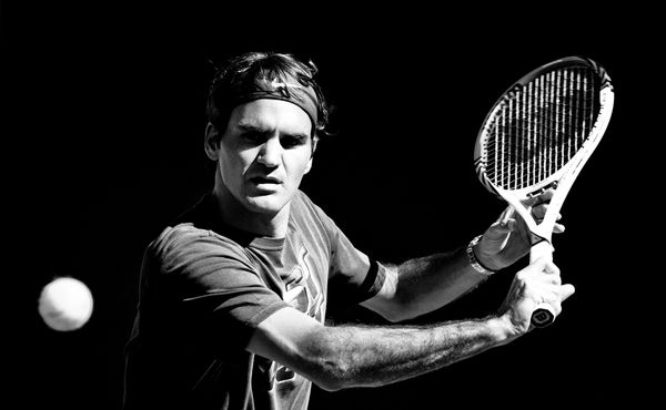 Návrat velikána! Roger Federer se vrací na okruh po roční pauze
