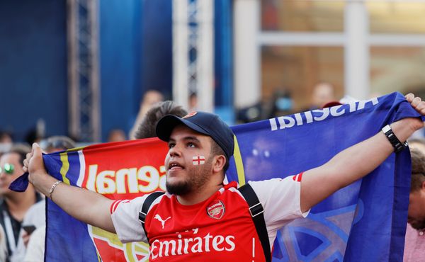 Arsenal se bouří. Fanoušci se chtějí zbavit majitele