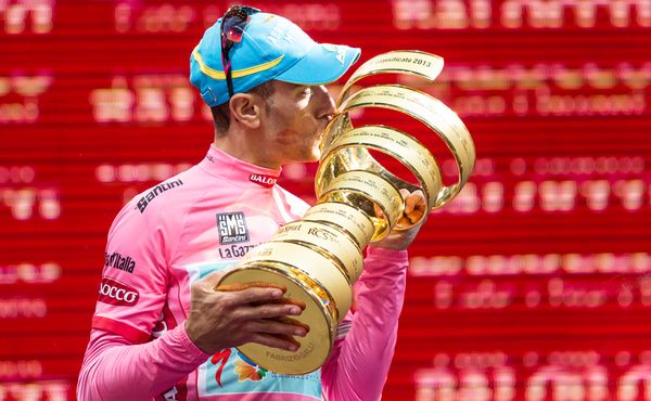 Zlomil si zápěstí. Přijde Nibali o milované Giro?