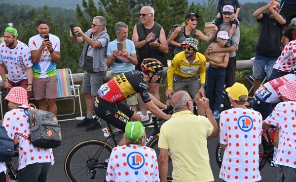Tour de France: Ztráty na Mont Ventoux a báječný Wout van Aert