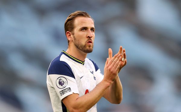 Gentlemanská dohoda neplatí, Harry Kane zůstává v Tottenhamu