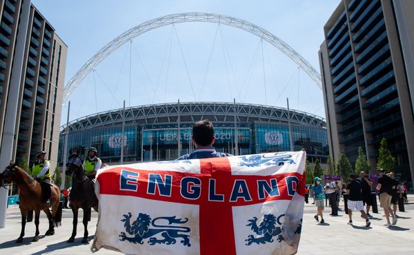 Ostuda Anglie. UEFA začala vyšetřovat incidenty na stadionu ve Wembley