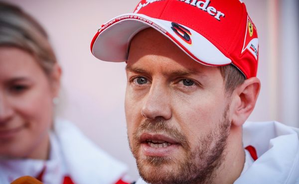 Prvního homosexuála přivítáme, volá Sebastian Vettel po rozmanitosti v F1